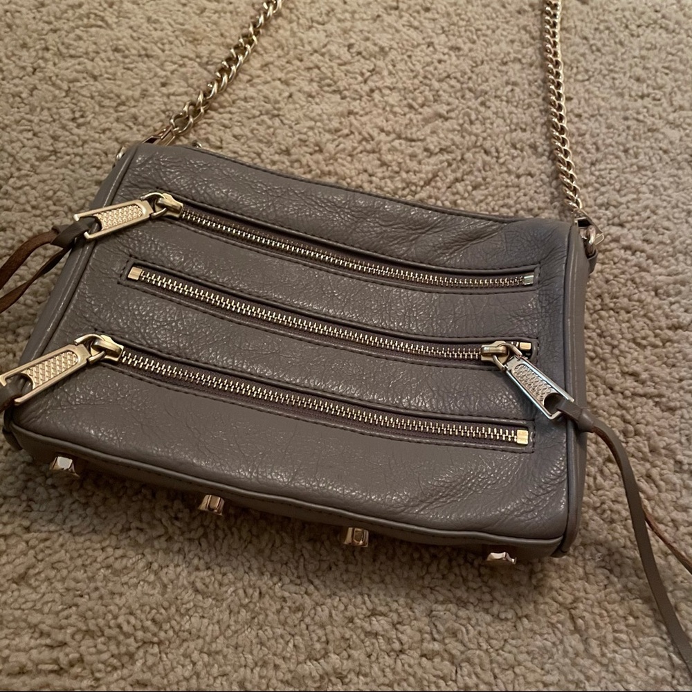 Grey Rebecca Minkoff Purse✨✨✨